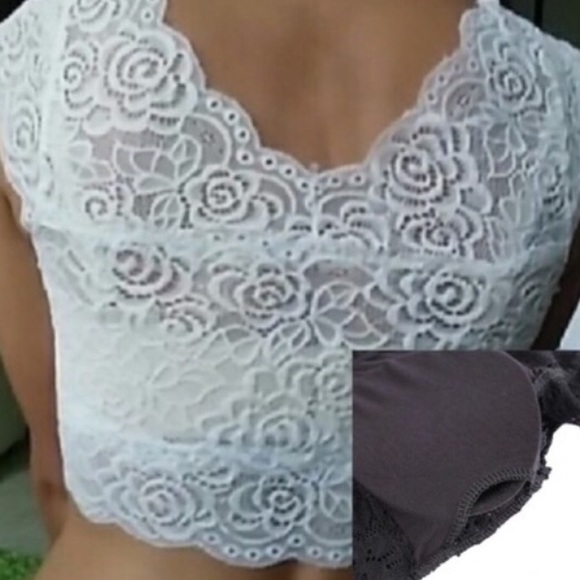 ✨💖White lace bralette - Picture 2 of 5